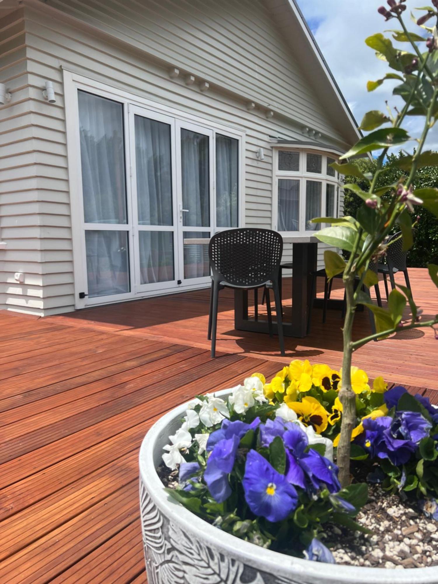 Pinot Villas Martinborough Dış mekan fotoğraf