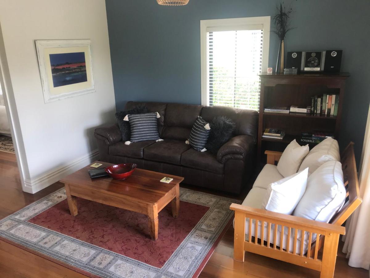 Pinot Villas Martinborough Dış mekan fotoğraf